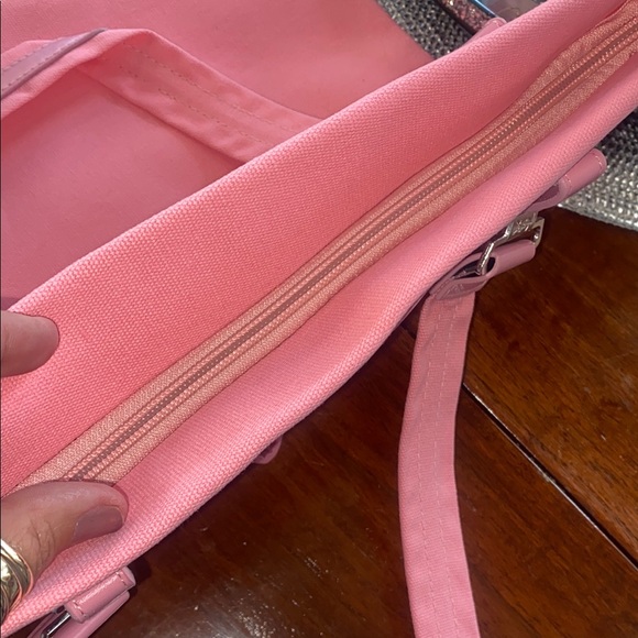 Yves Saint Laurent Pink Tote with Gold Logo - Picture 7 of 11